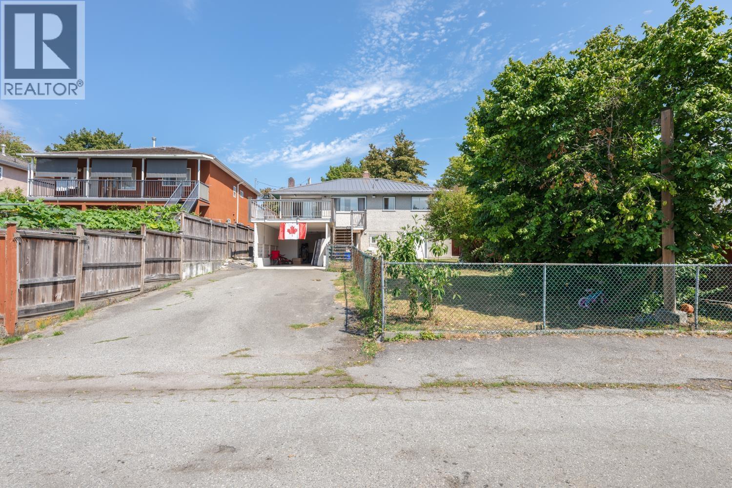 5655 Lancaster Street Property Photo 24