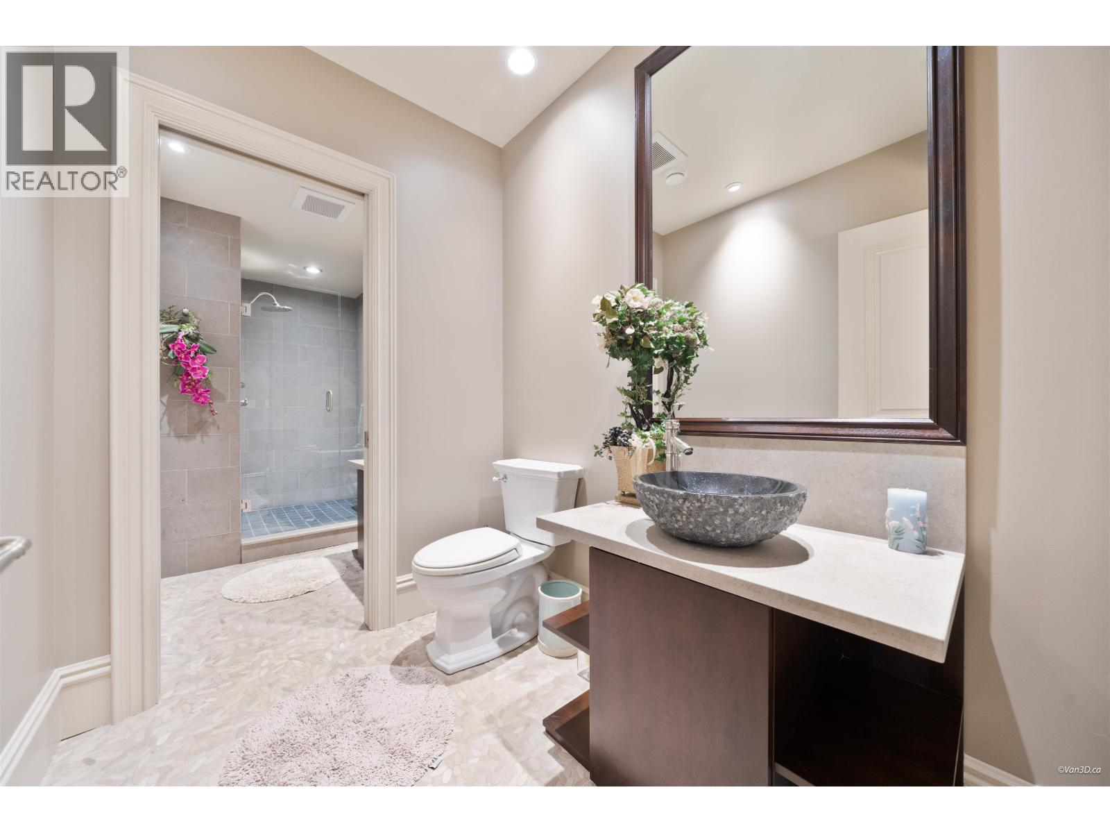 2766 Willoughby Road Property Photo 18