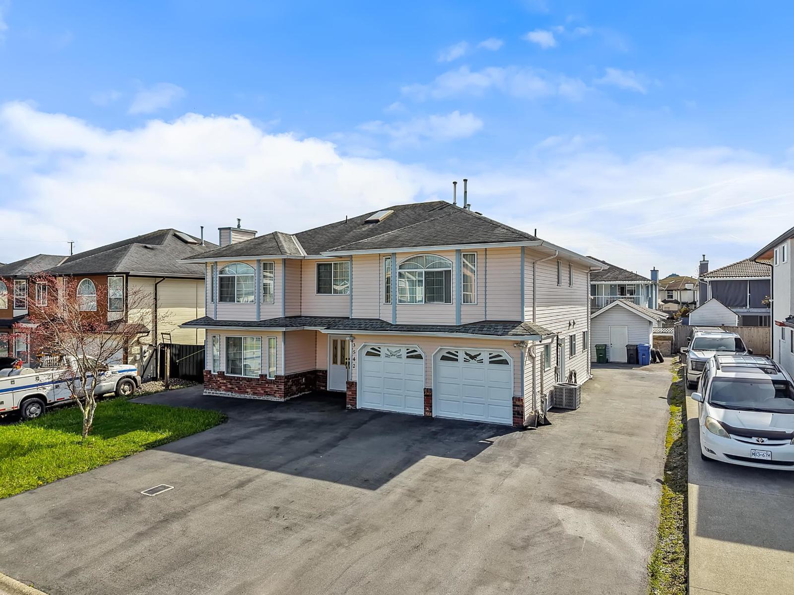 3542 Galiano Drive Property Photo 2