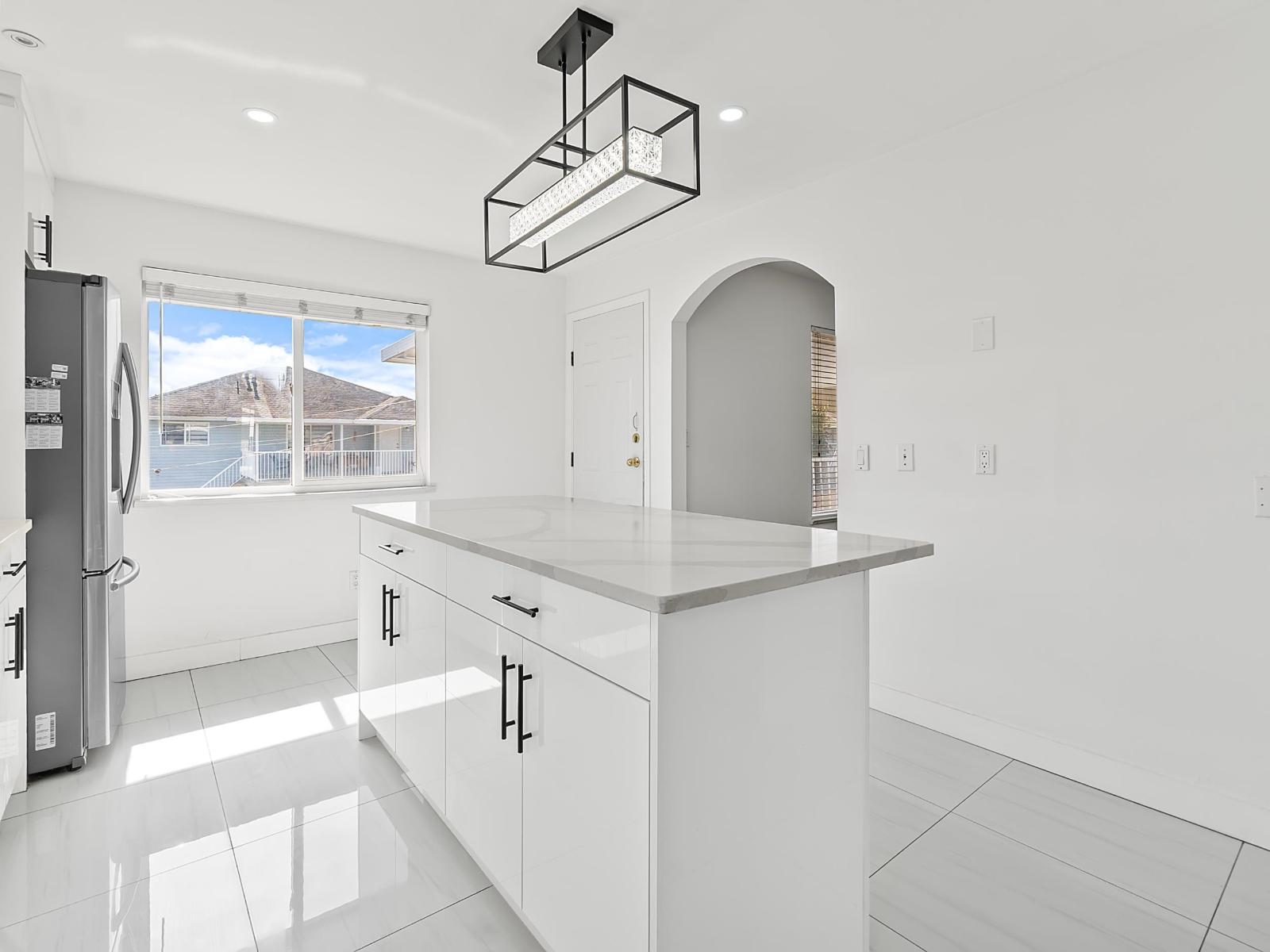 3542 Galiano Drive Property Photo 11