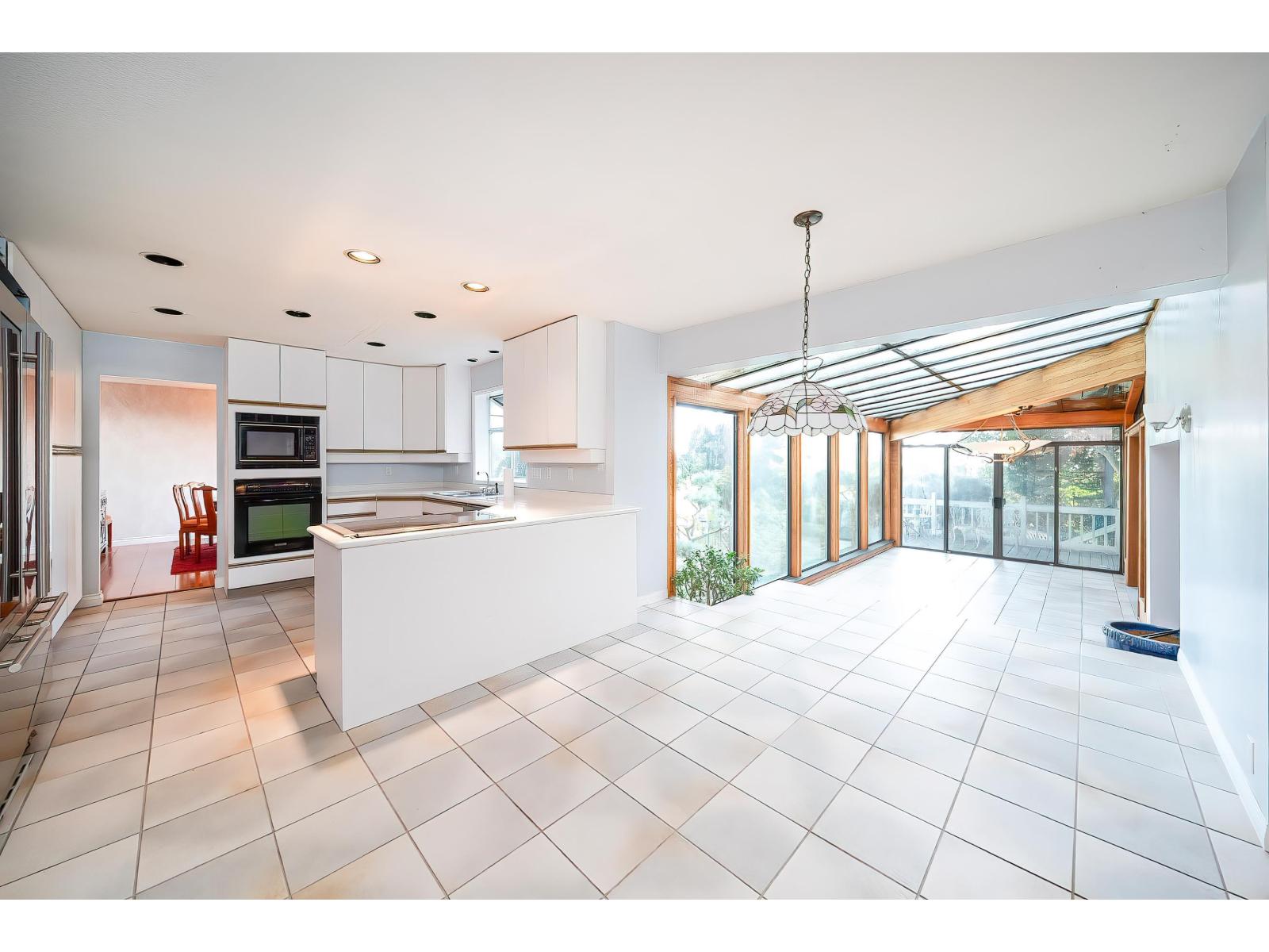 5242 Station Road Property Photo 10