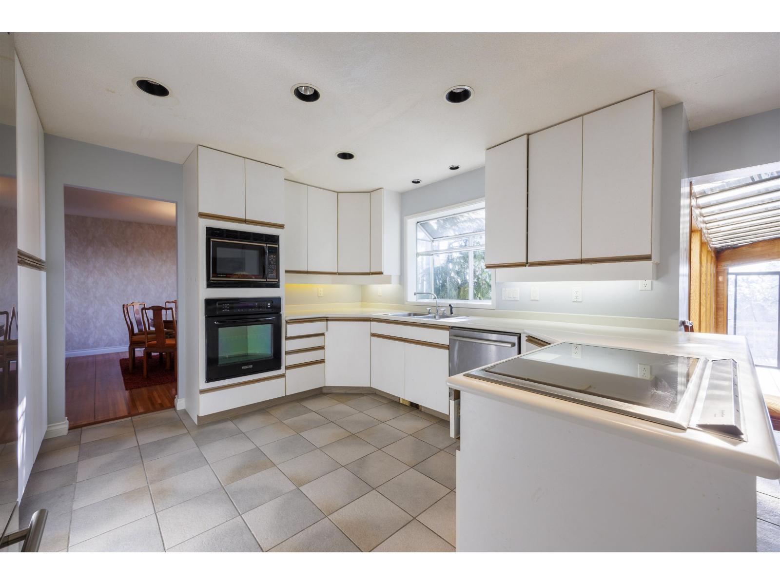 5242 Station Road Property Photo 11