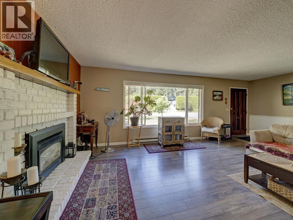 3367 Richards Road Property Photo 11