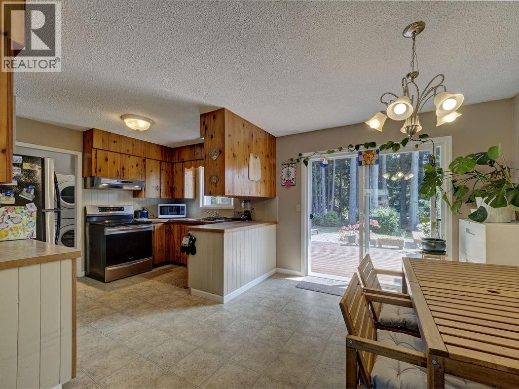 3367 Richards Road Property Photo 13