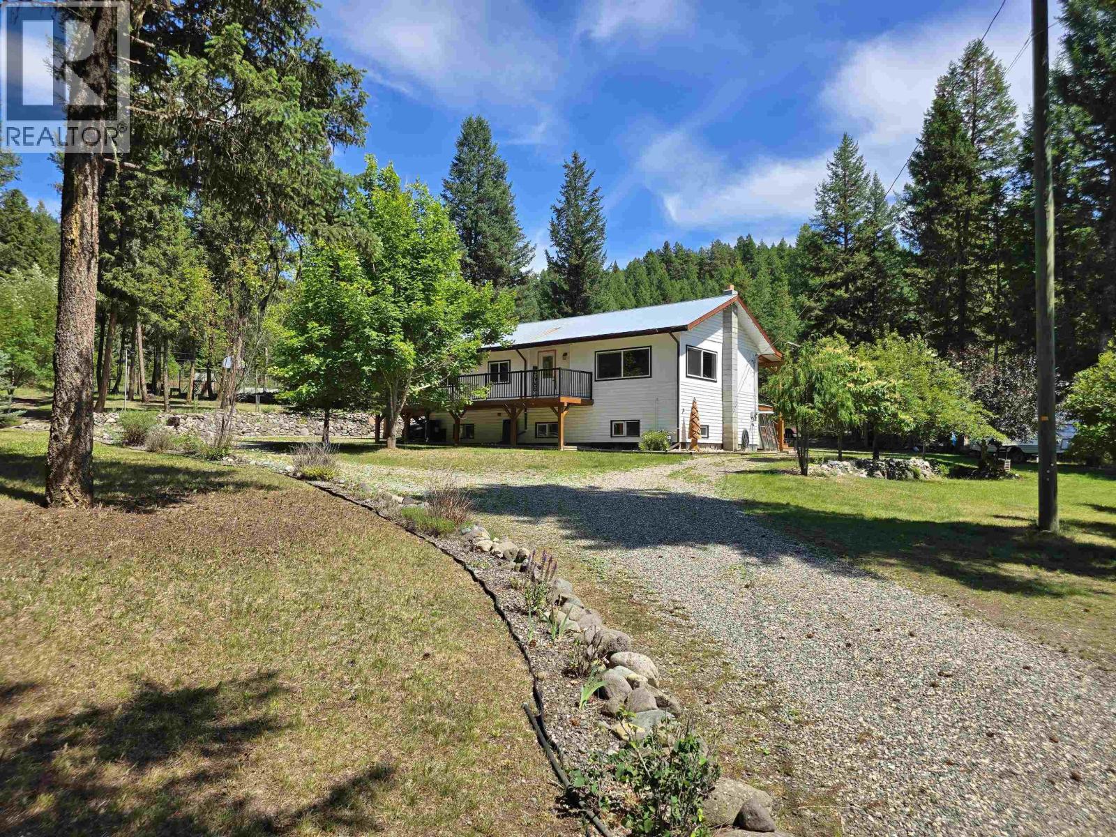 2435 Sandberg Road Property Photo 1