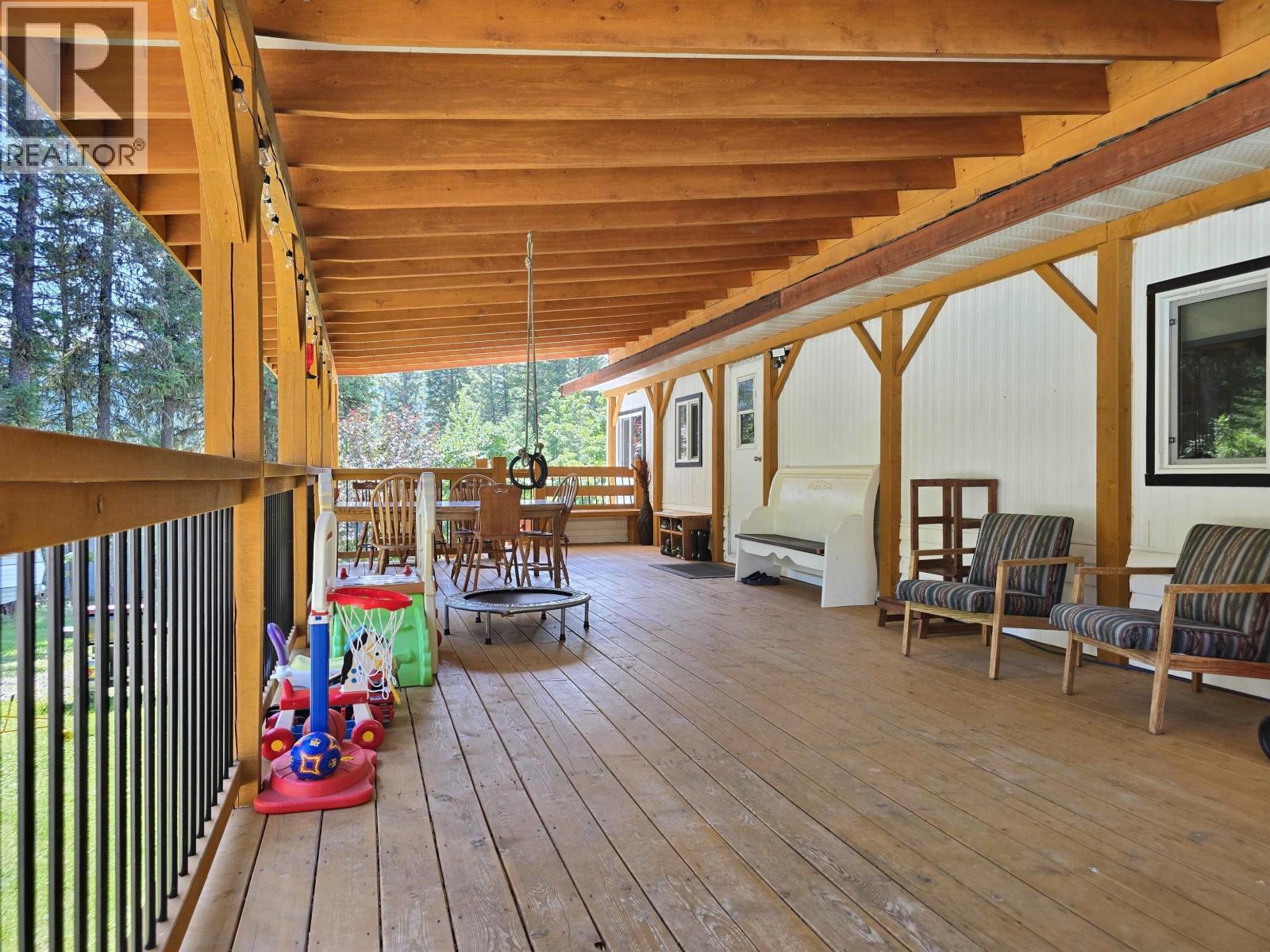 2435 Sandberg Road Property Photo 8