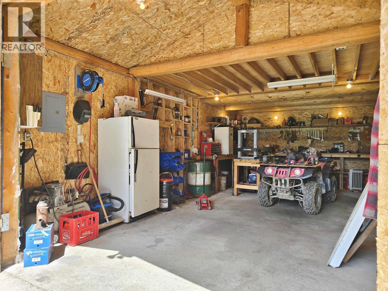 2435 Sandberg Road Property Photo 22