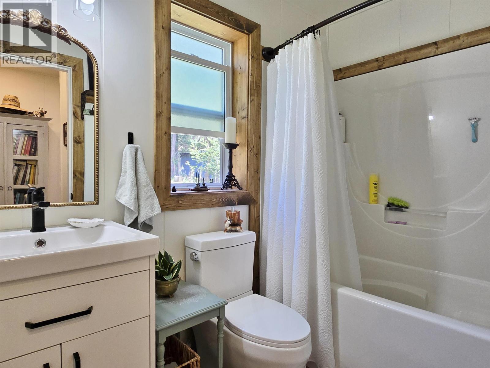 2435 Sandberg Road Property Photo 32