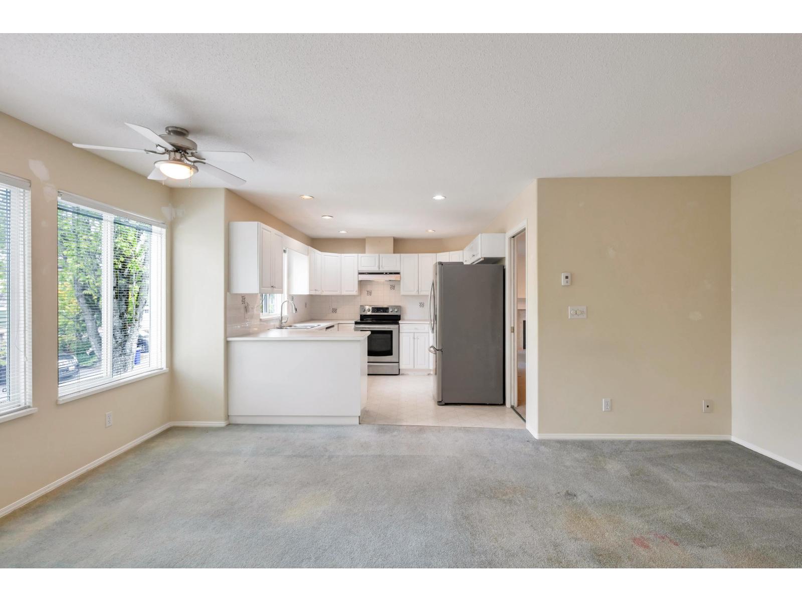 234 13888 70 Avenue Property Photo 10