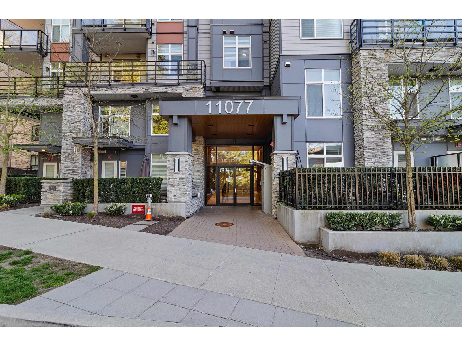 612 11077 Ravine Road Property Photo 12