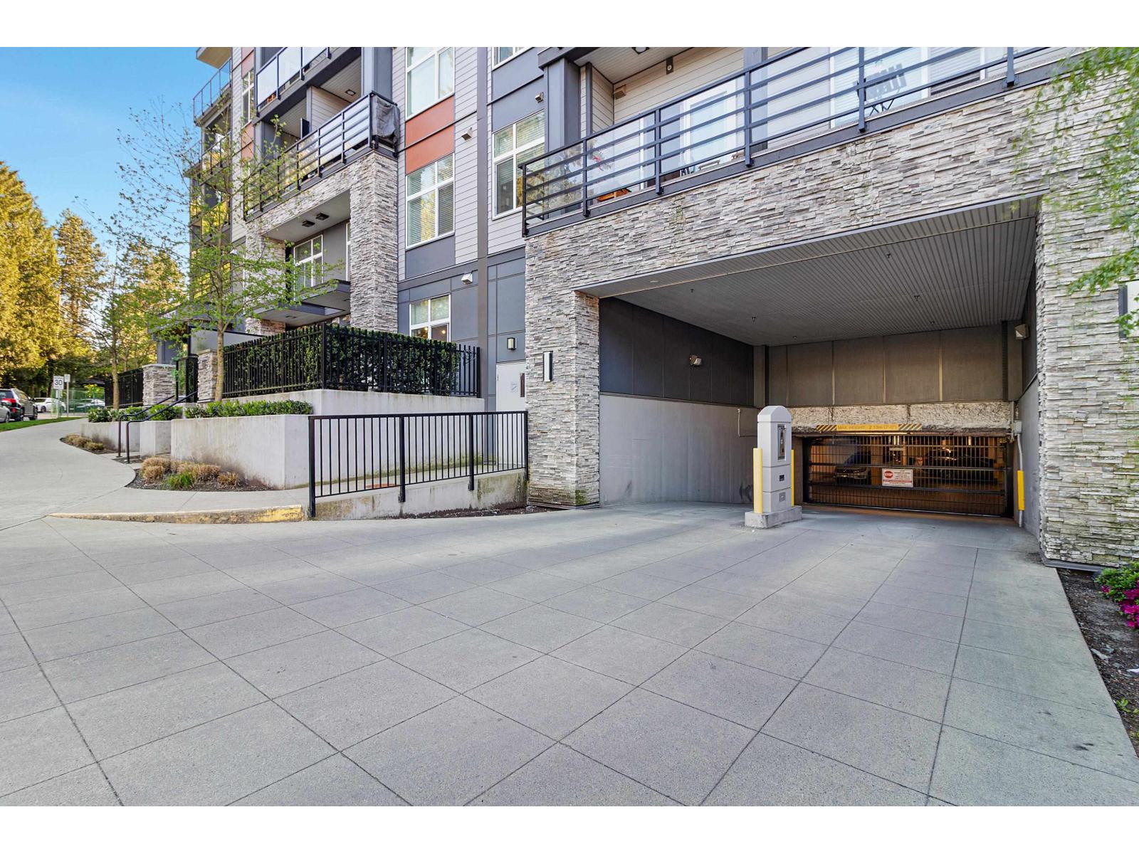612 11077 Ravine Road Property Photo 14