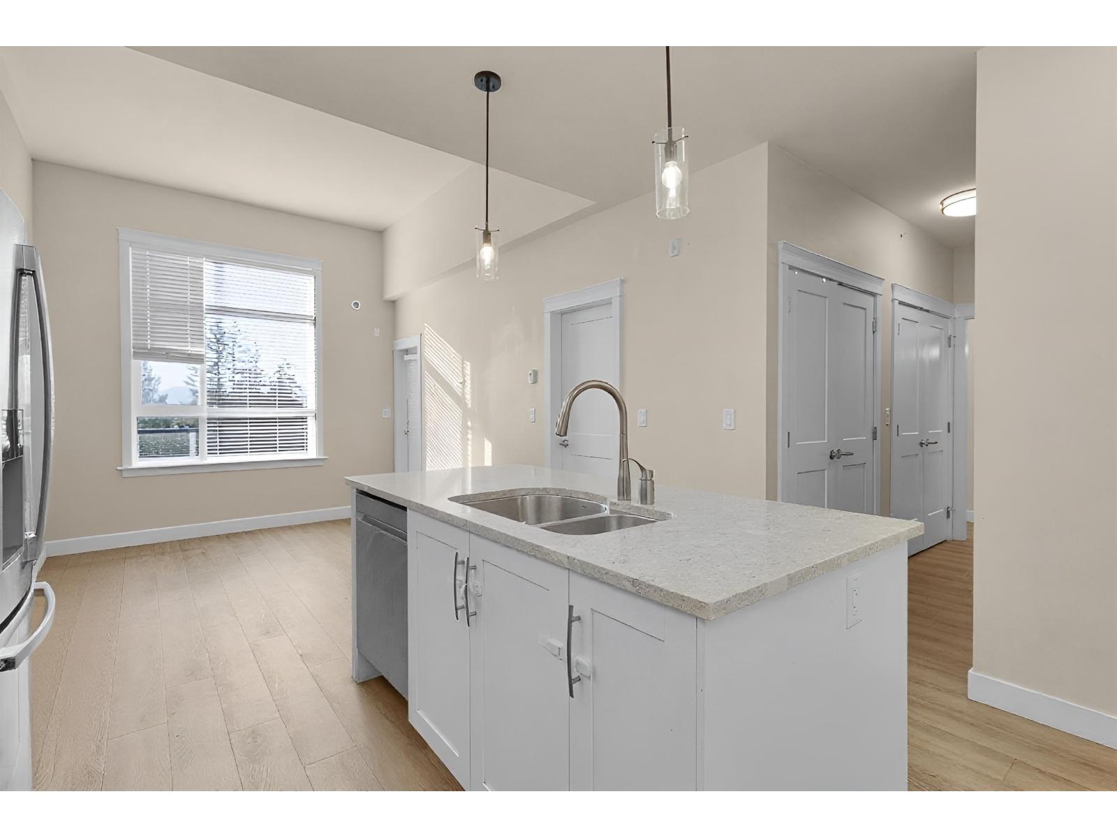 612 11077 Ravine Road Property Photo 32