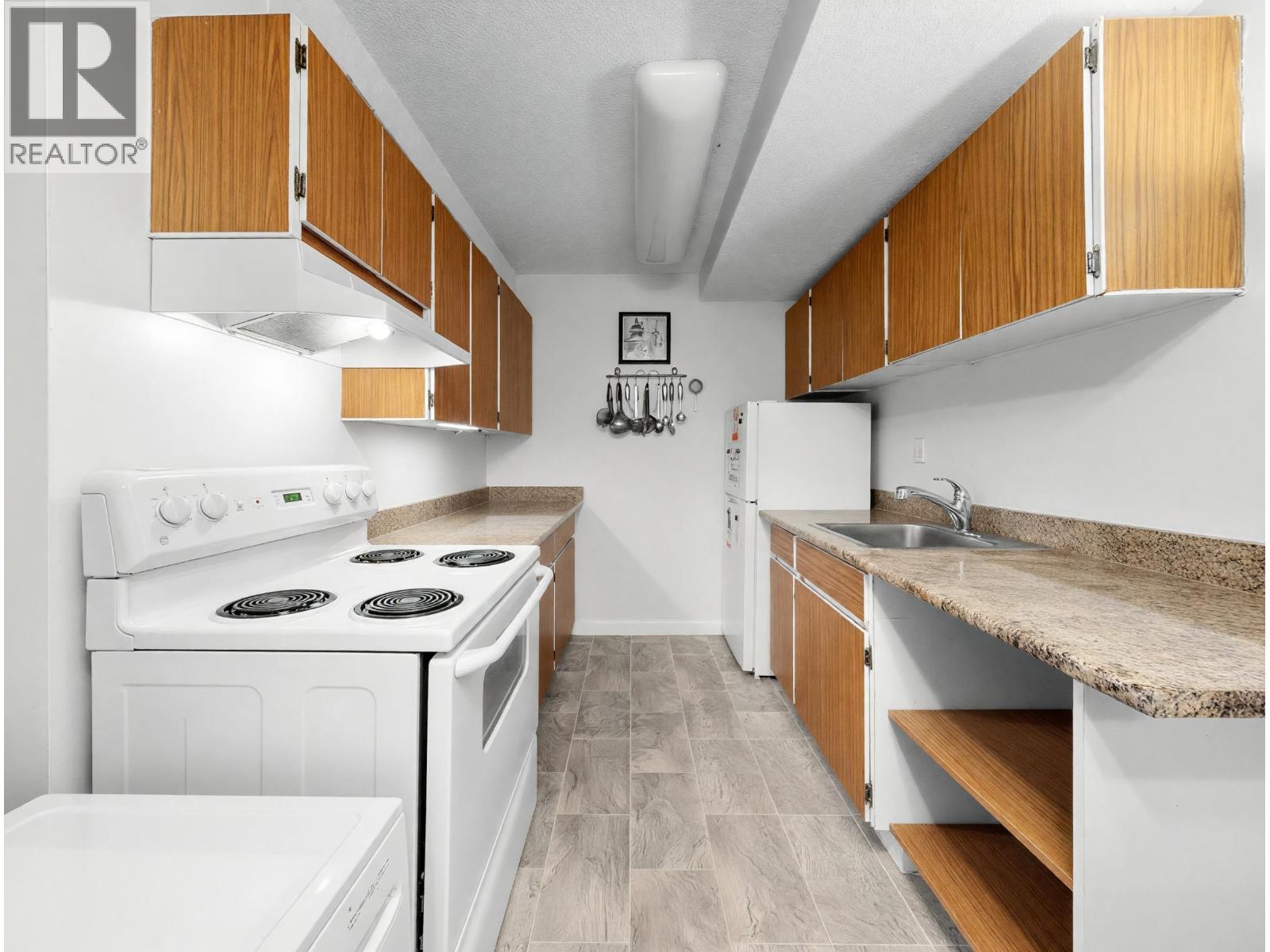 104 7220 Lindsay Road Property Photo 7