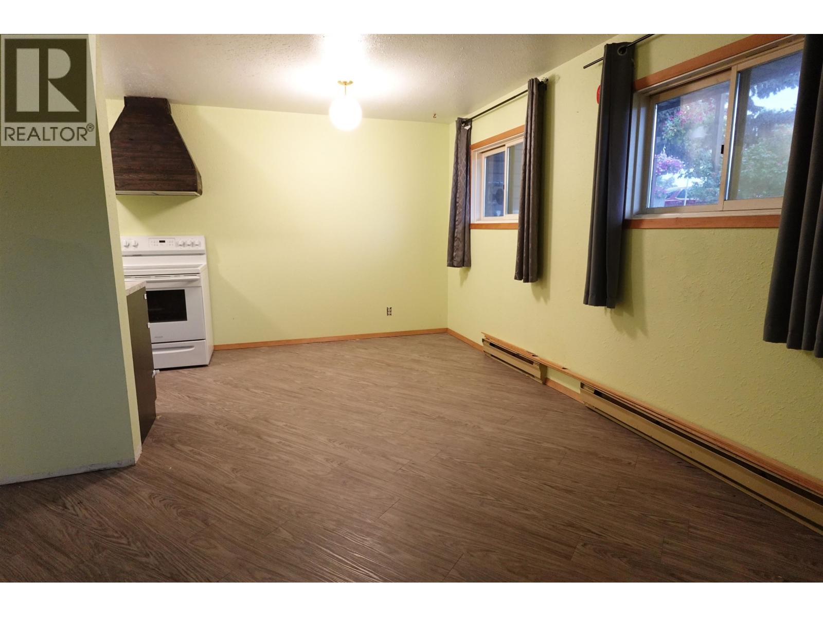 105 398 Roddis Drive Property Photo 2