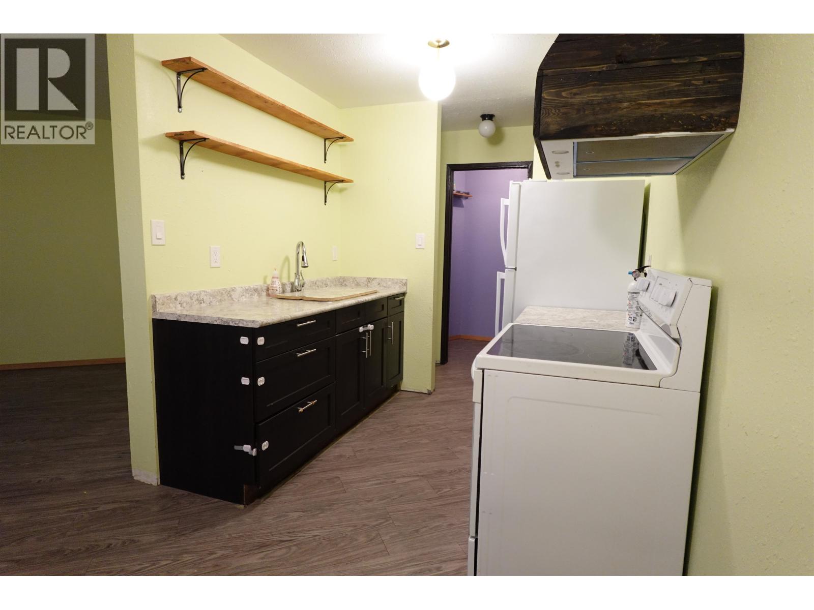 105 398 Roddis Drive Property Photo 4