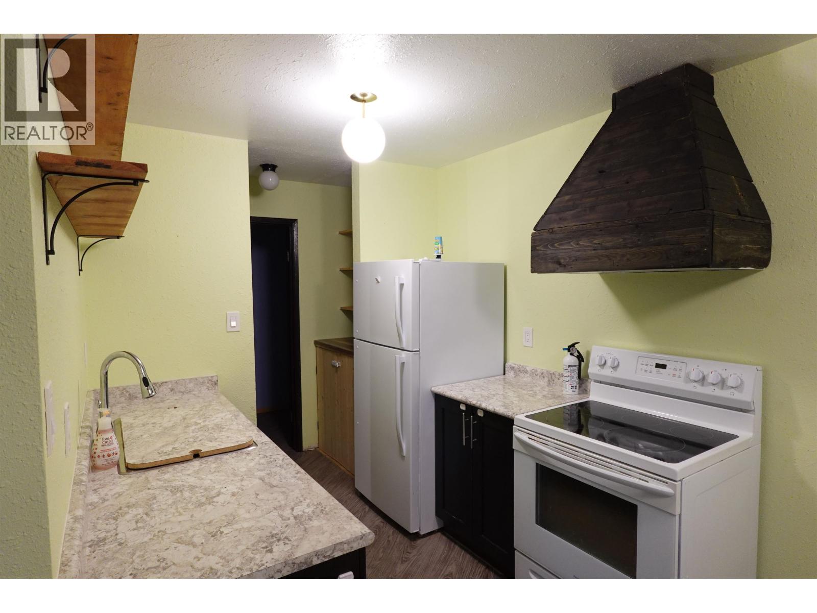 105 398 Roddis Drive Property Photo 15