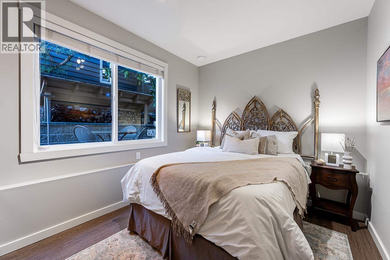 1075 Esplanade Avenue Property Photo 13