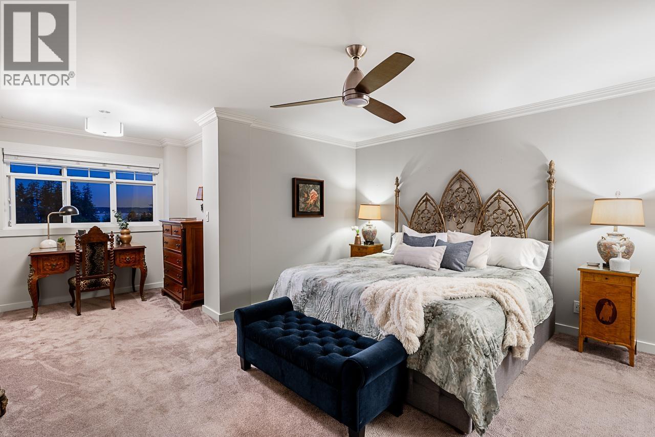 1075 Esplanade Avenue Property Photo 15