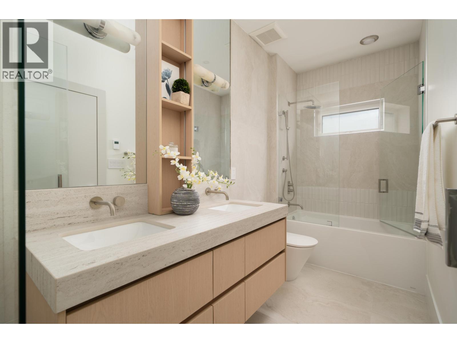04 6507 Cypress Street Property Photo 12
