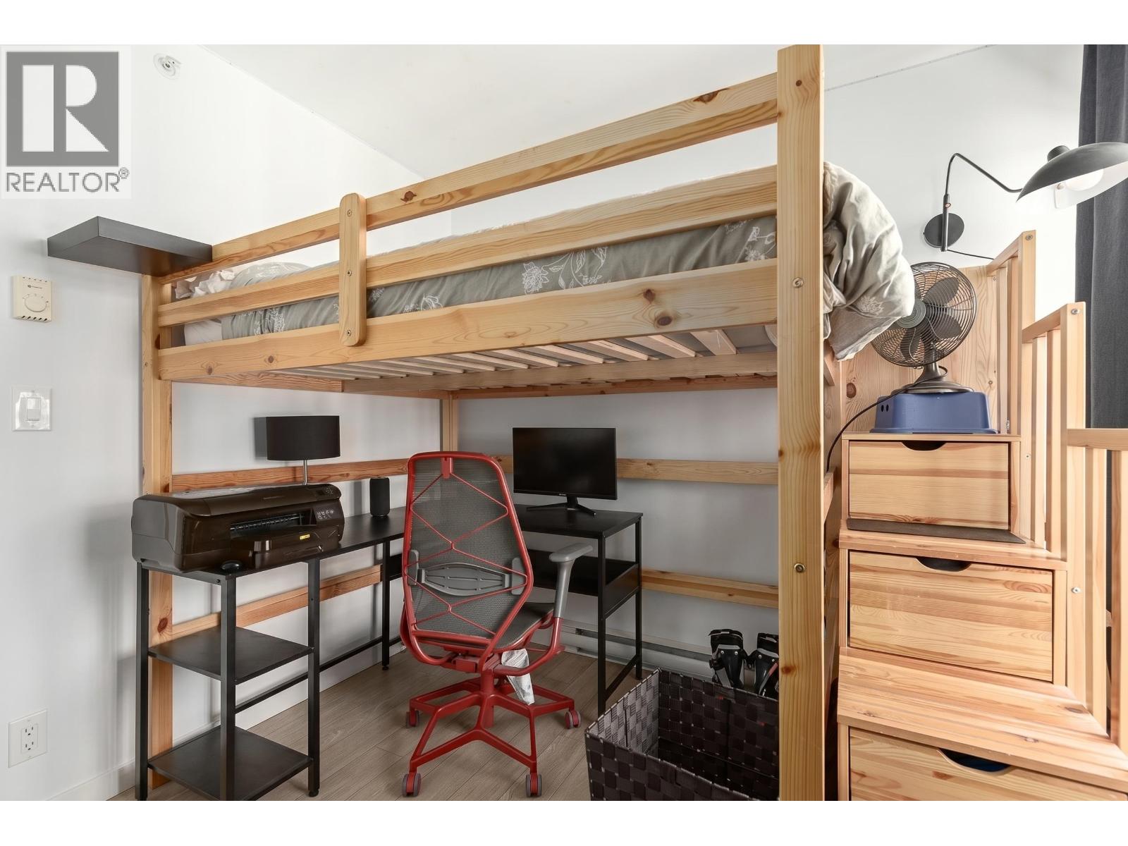 904 983 E Hastings Street Property Photo 17