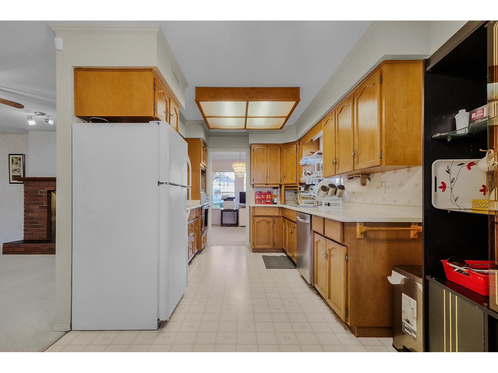 15436 94 Avenue Property Photo 25