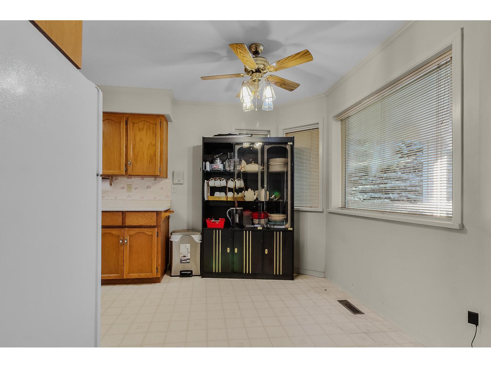 15436 94 Avenue Property Photo 26