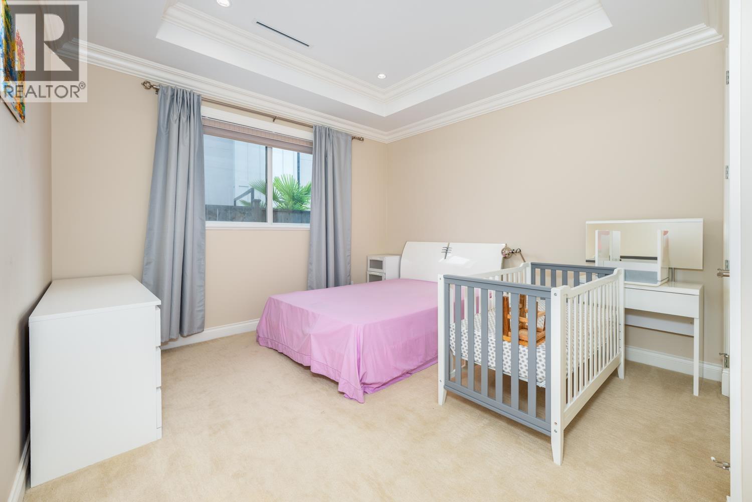8411 Fairhurst Road Property Photo 13