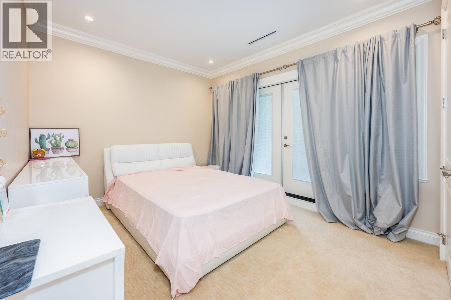 8411 Fairhurst Road Property Photo 19