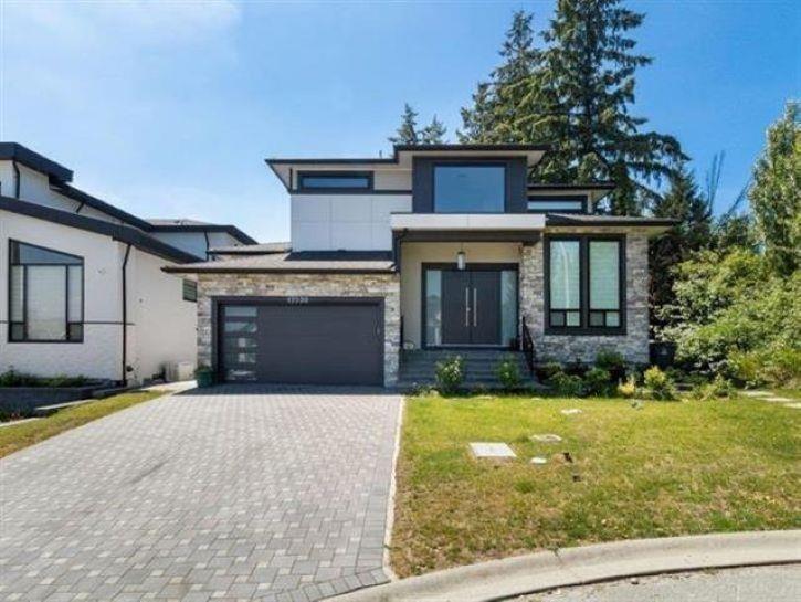 17030 79a Avenue Property Photo 1