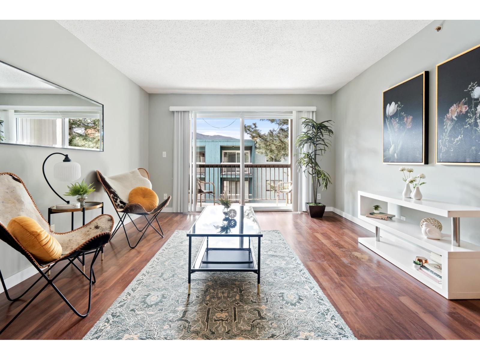 1783 Agassiz-rosedale No 9 Highway #327 Property Photo 3