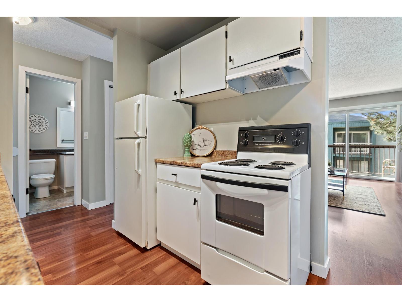 1783 Agassiz-rosedale No 9 Highway #327 Property Photo 9