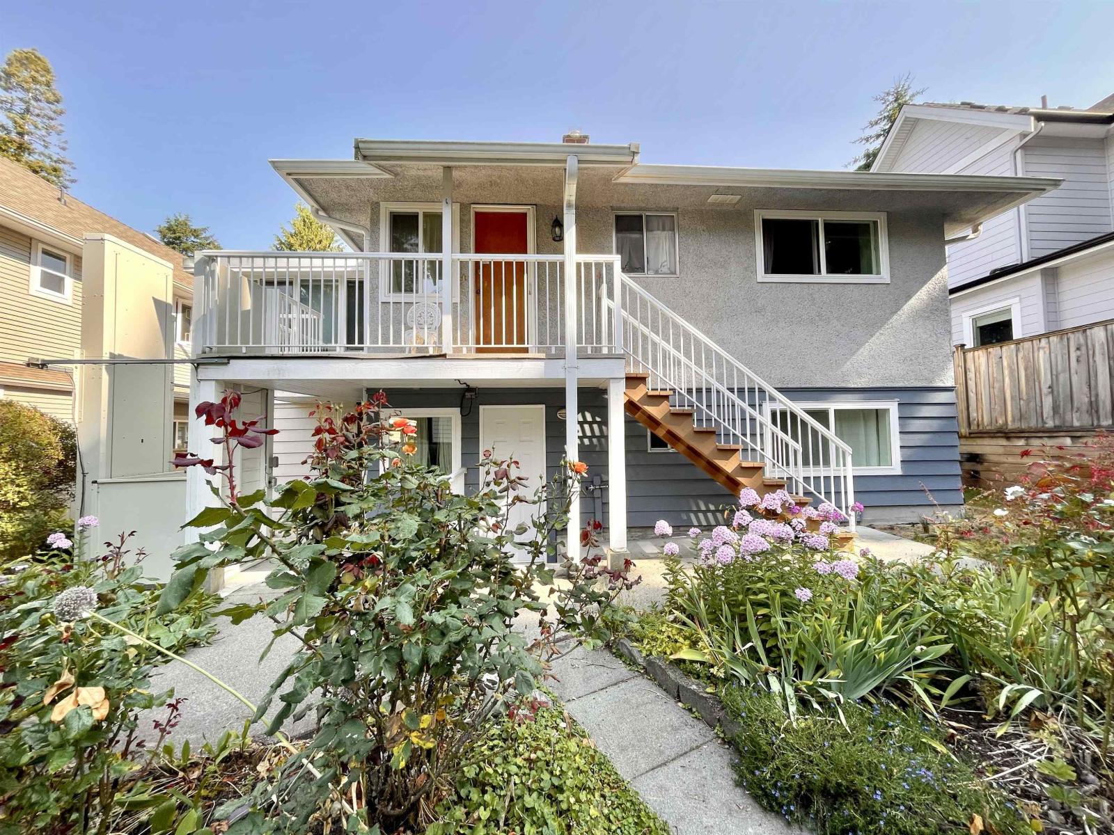 12754 15 Avenue Property Photo 3