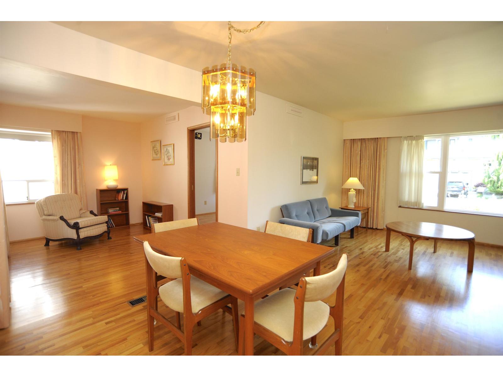 12754 15 Avenue Property Photo 8