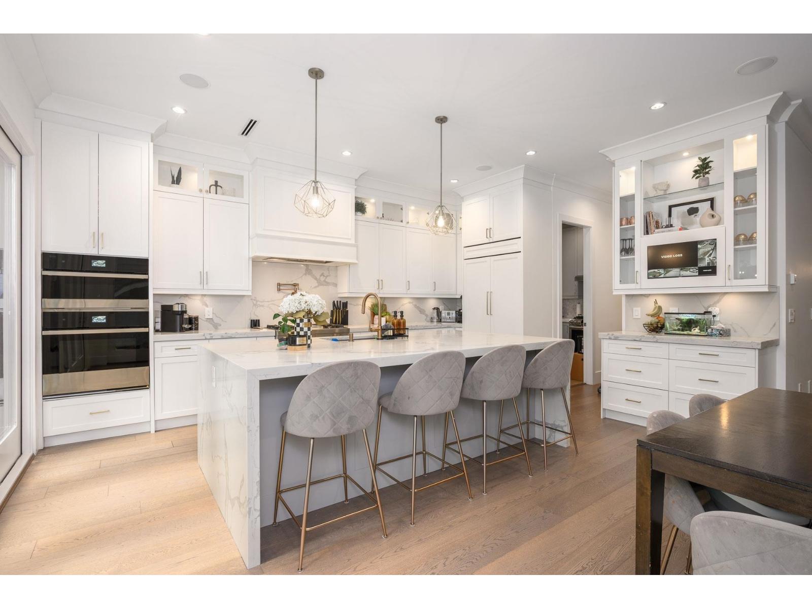 16060 112 Avenue Property Photo 2