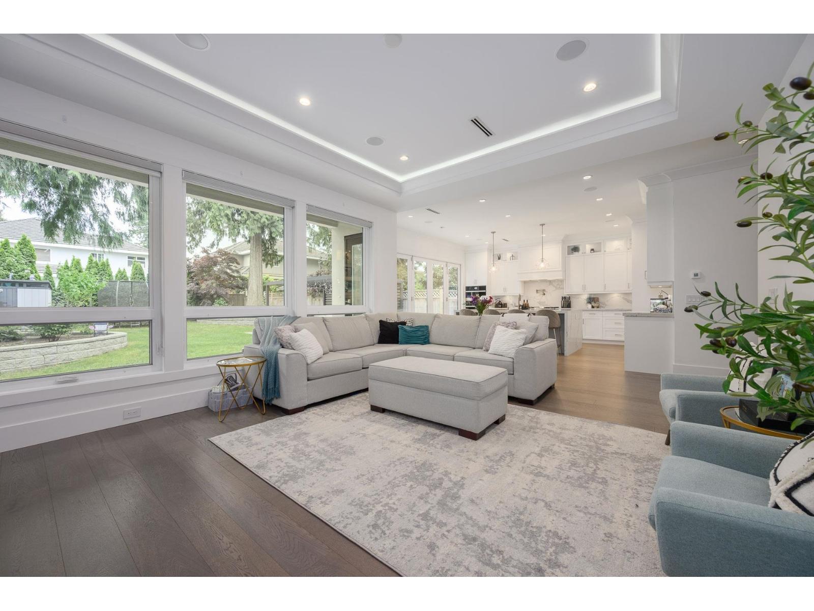 16060 112 Avenue Property Photo 7