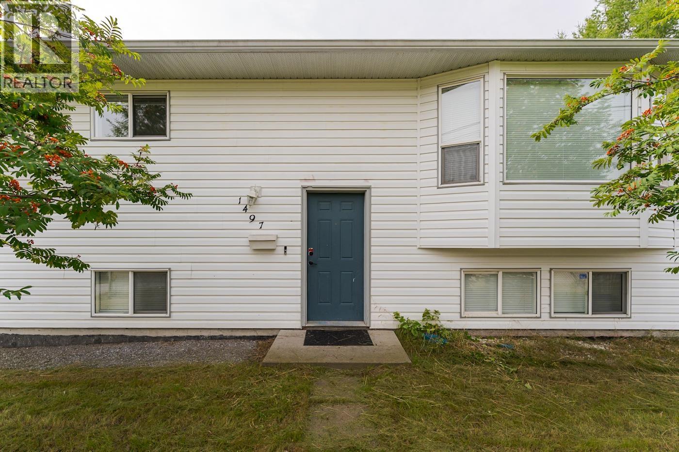 1497 MCCULLAGH AVENUE