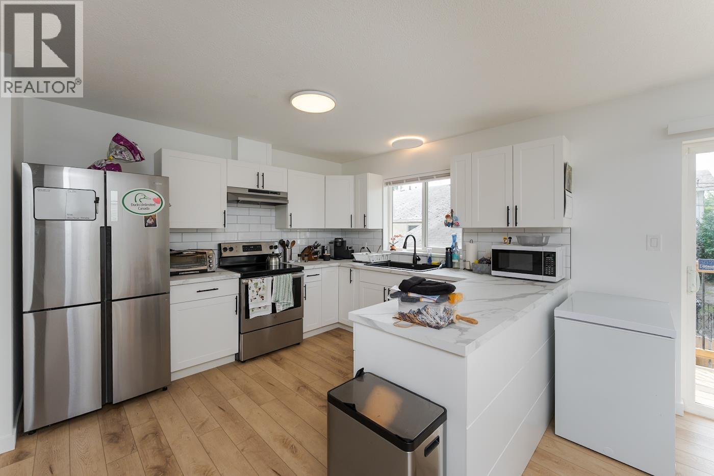 1497 Mccullagh Avenue Property Photo 4