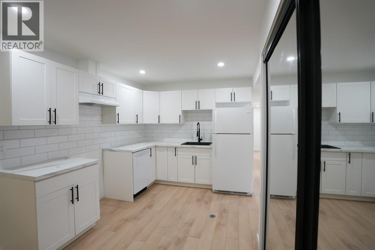 1497 Mccullagh Avenue Property Photo 9