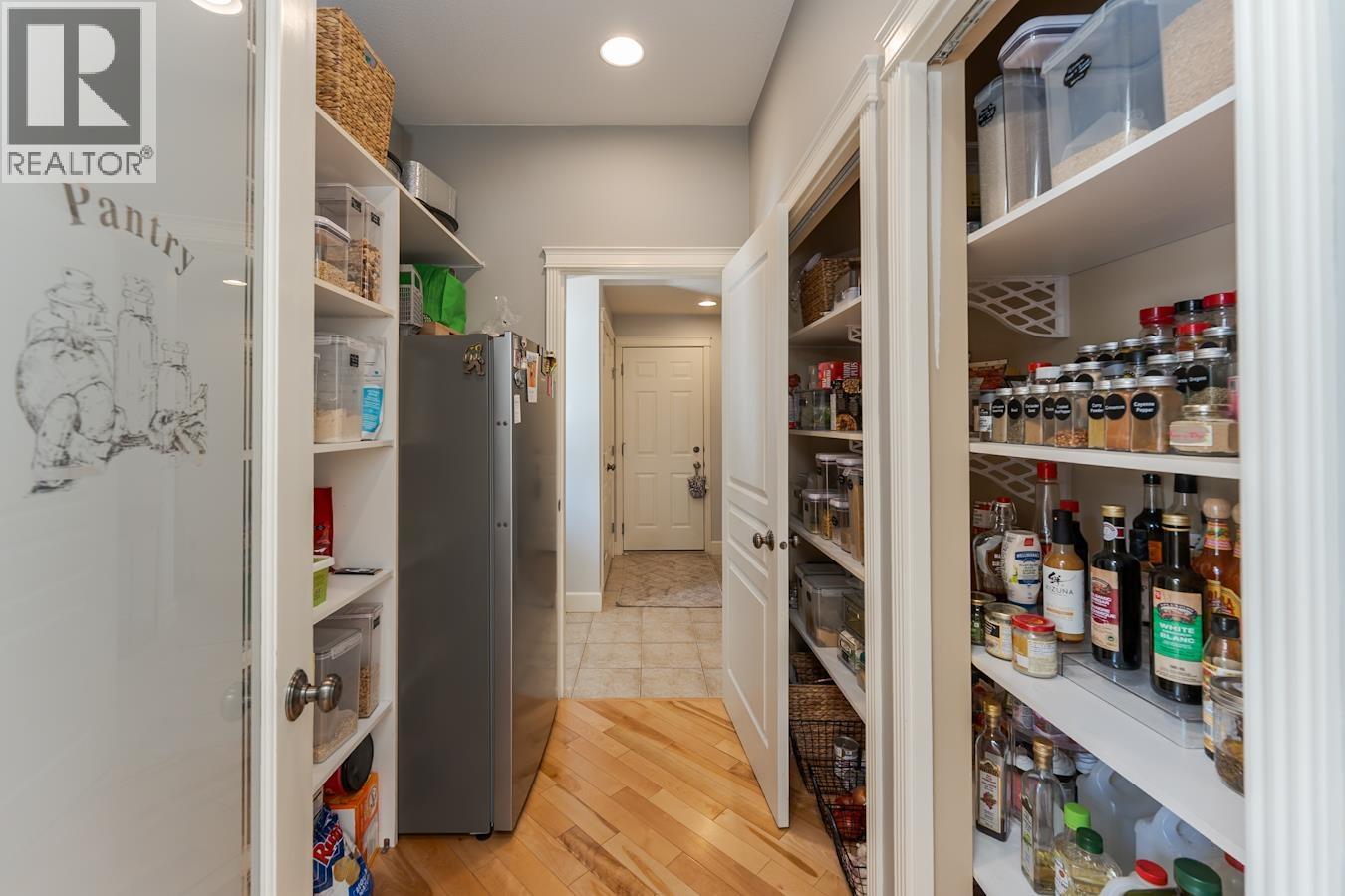 422 Willmann Road Property Photo 11