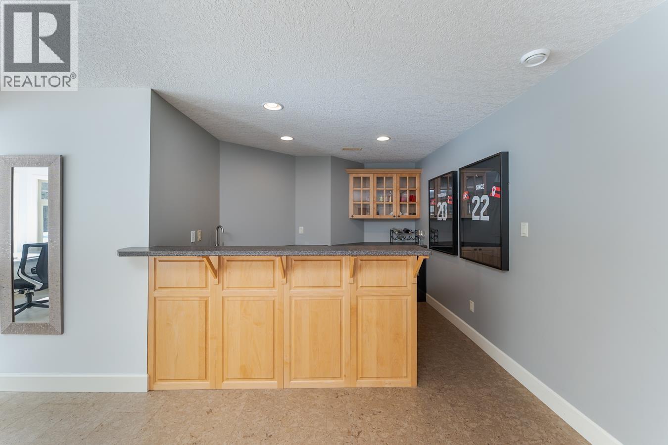 422 Willmann Road Property Photo 28