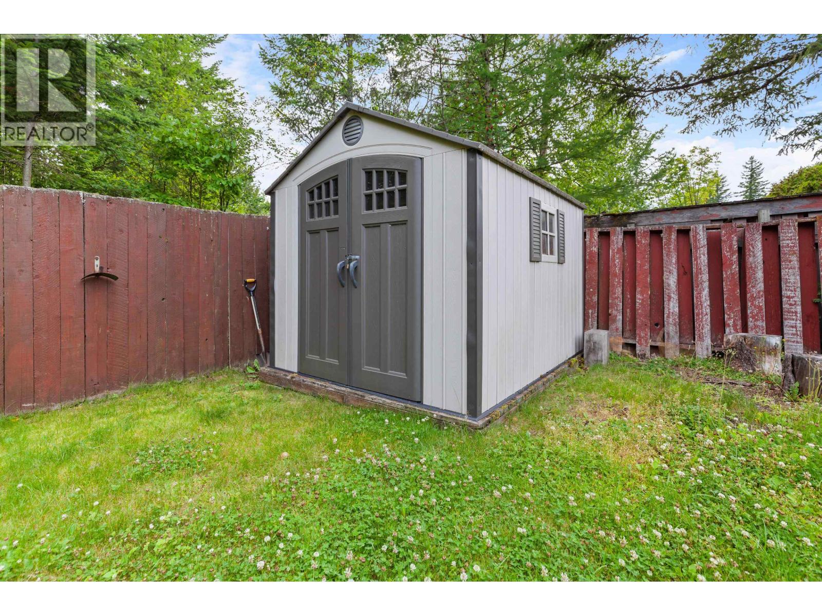 7391 Imperial Crescent Property Photo 23
