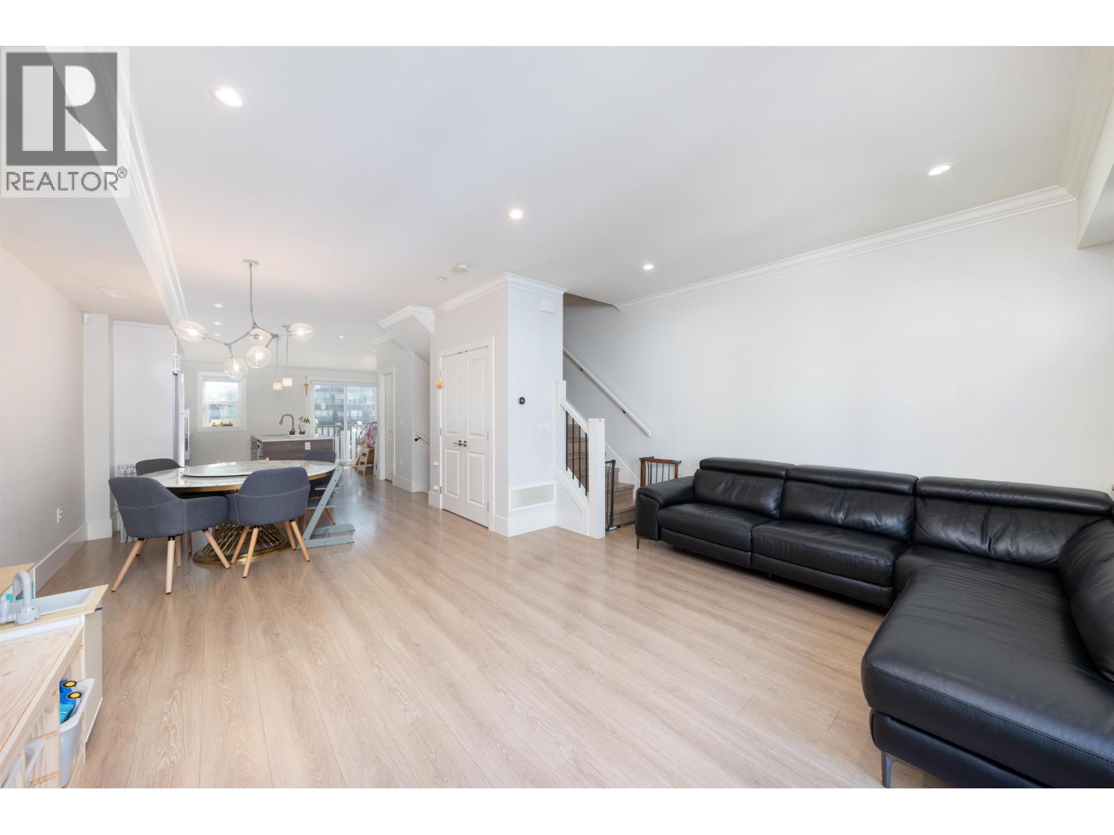 9 9211 Mckim Way Property Photo 15