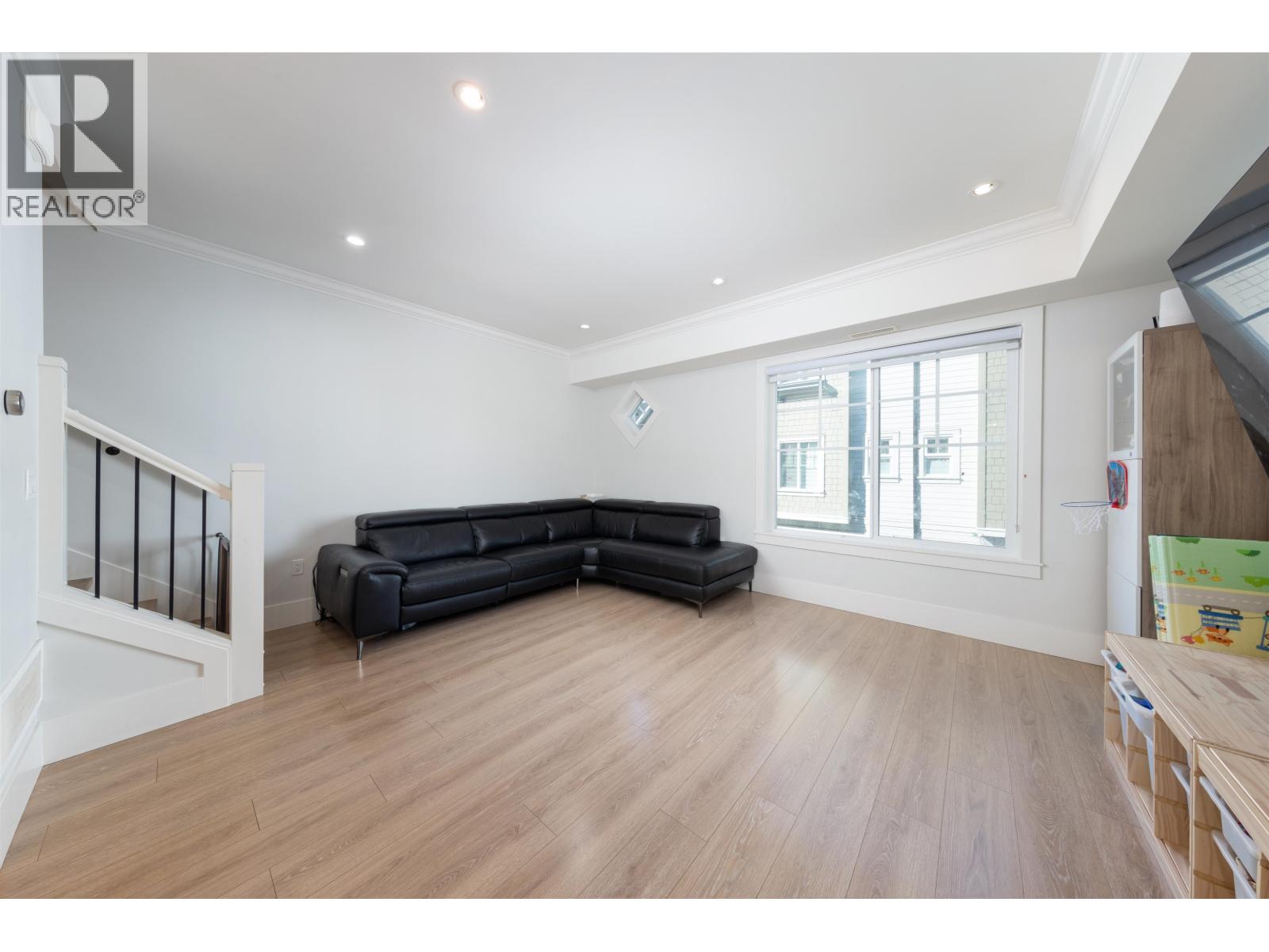 9 9211 Mckim Way Property Photo 19