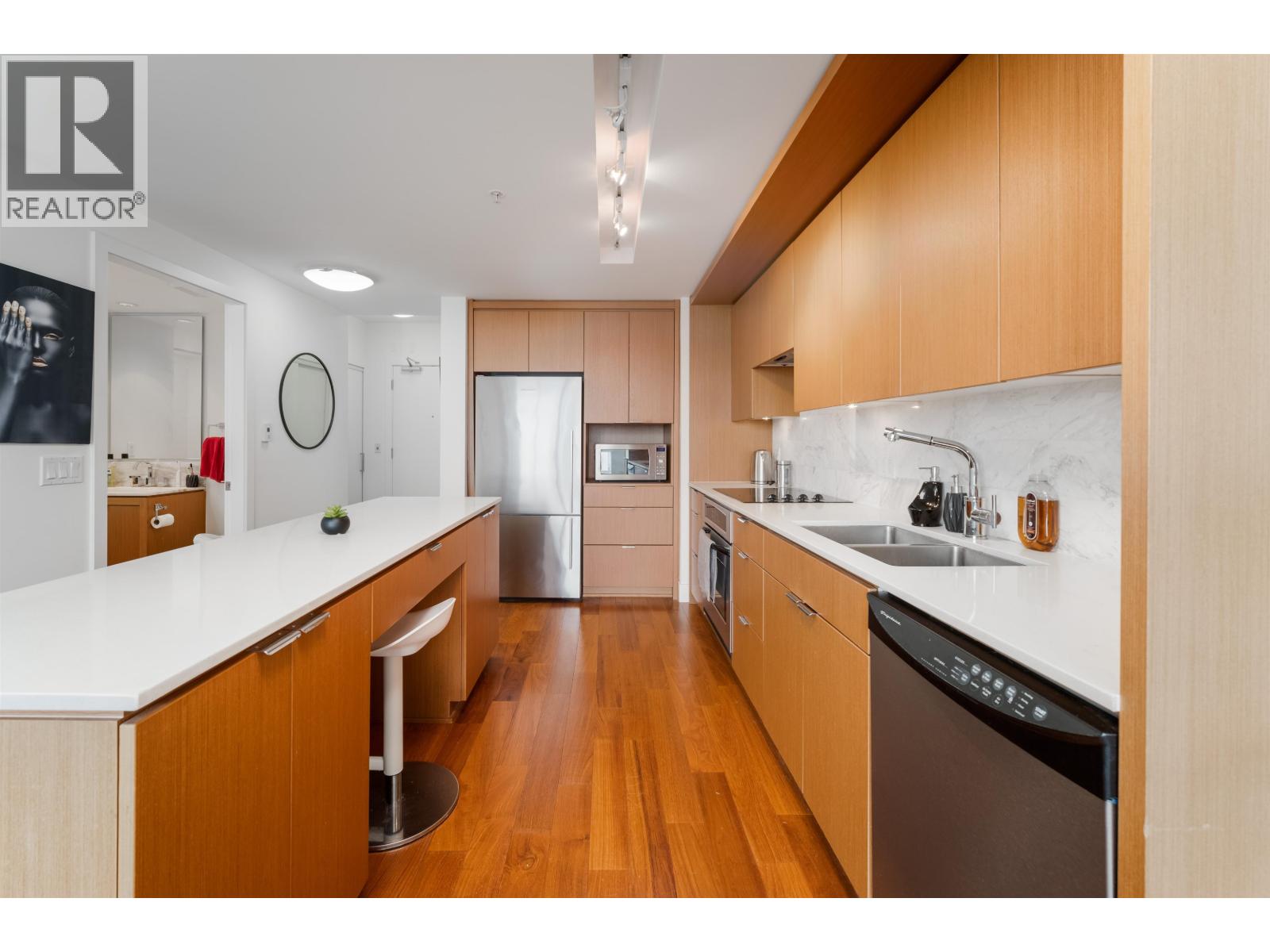 1503 158 W 13th Street Property Photo 8