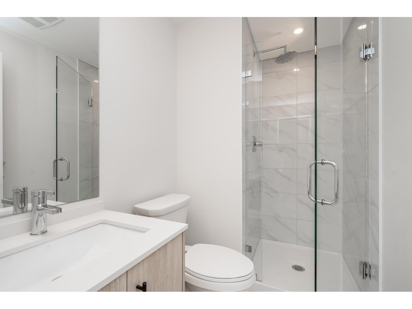103 34395 Gladys Avenue Property Photo 23