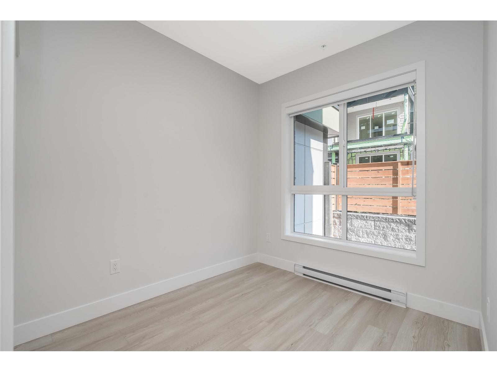 103 34395 Gladys Avenue Property Photo 26
