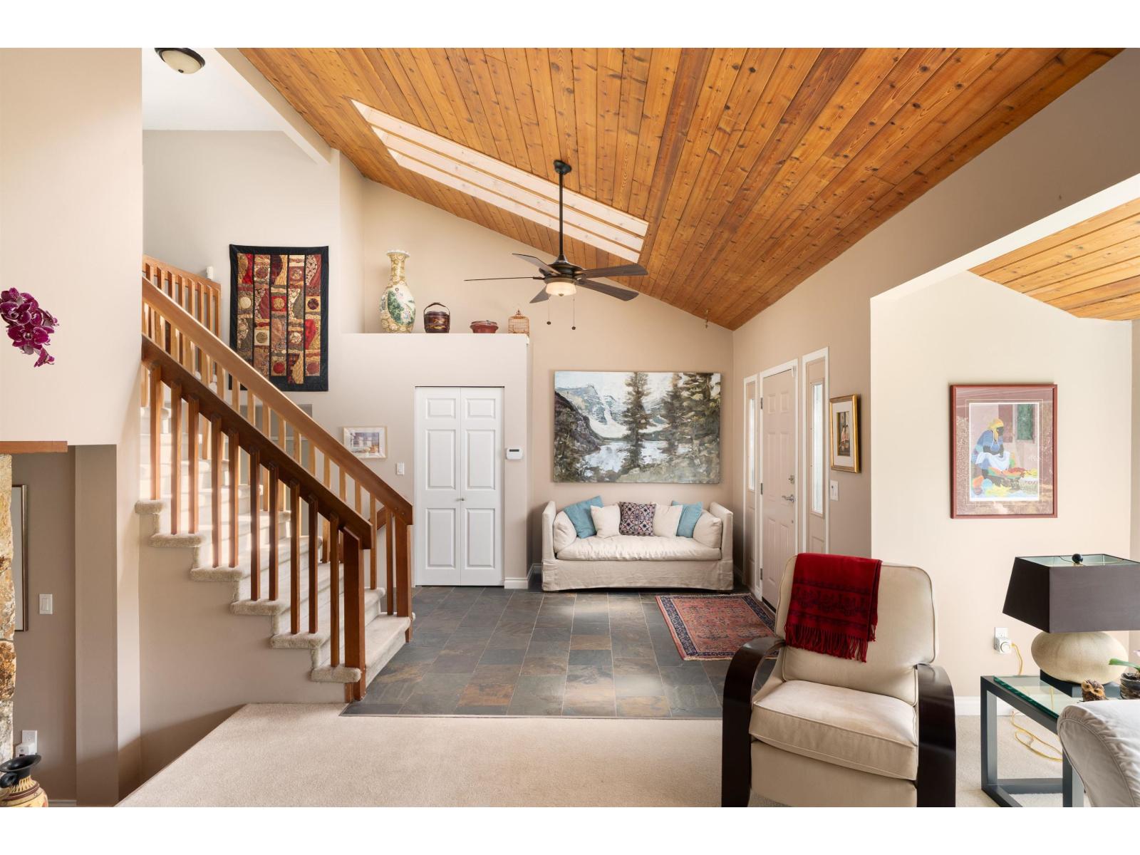 11769 Summit Crescent Property Photo 8