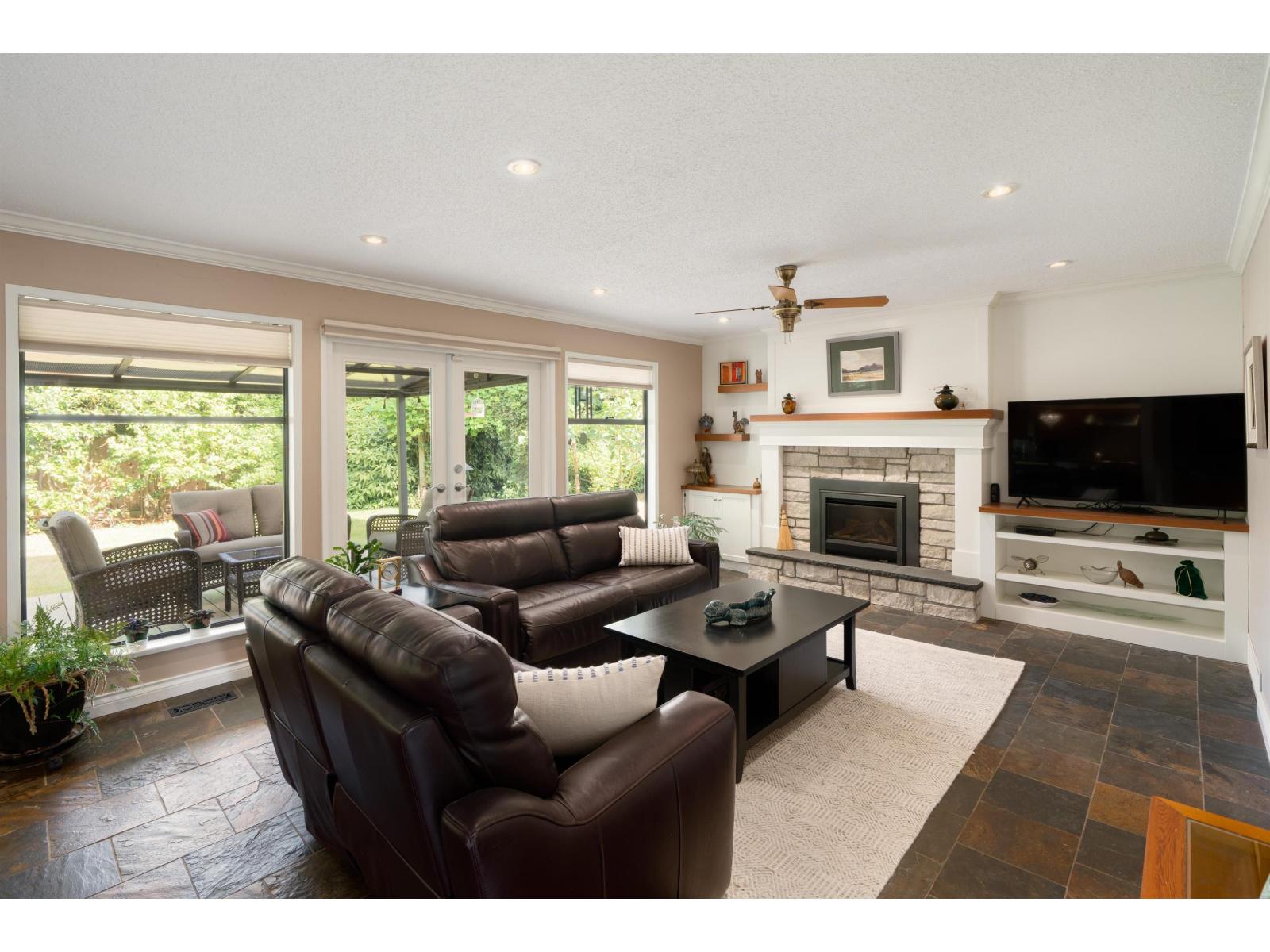 11769 Summit Crescent Property Photo 11