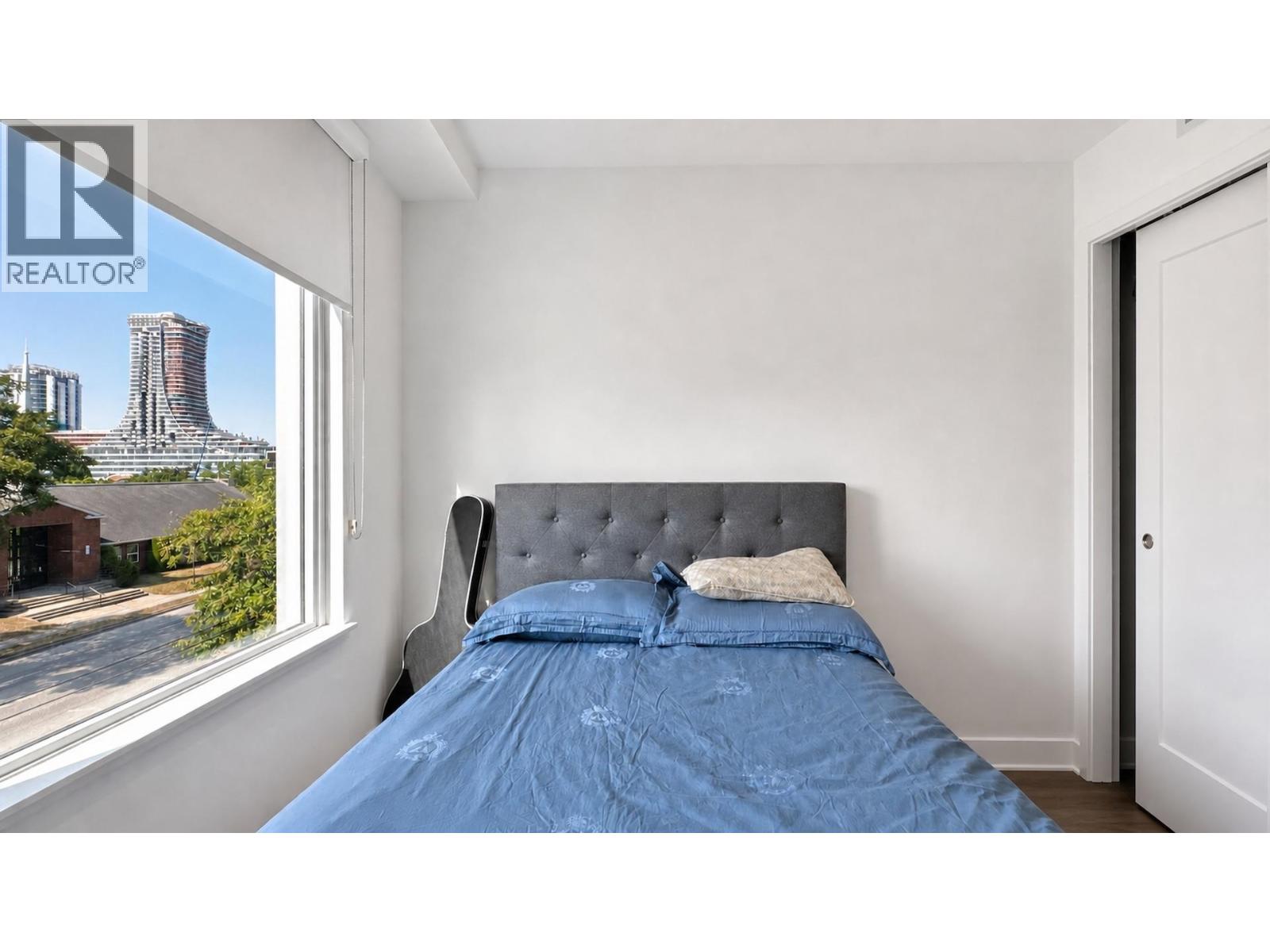 310 5693 Elizabeth Street Property Photo 16
