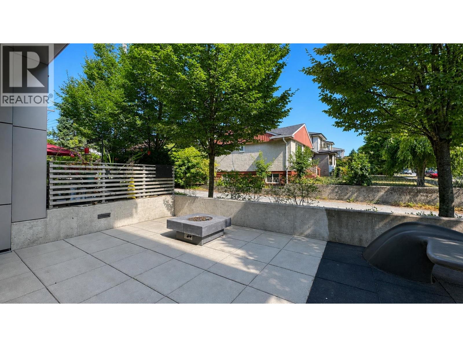 310 5693 Elizabeth Street Property Photo 23